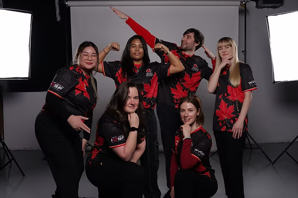 Teamwork makes the dream work